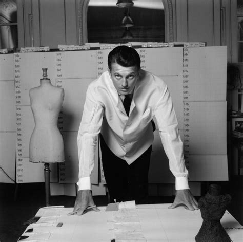 givenchy wie spricht man es aus|hubert de Givenchy personal life.